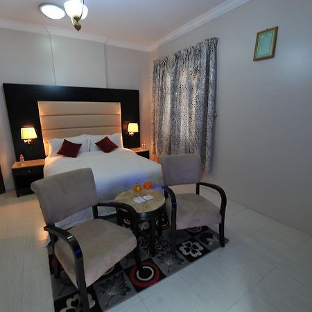 Janadriyah Suites 13 Nadinah 외부 사진