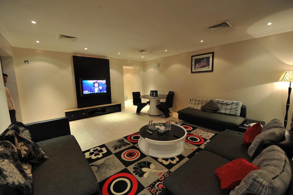 Janadriyah Suites 13 Nadinah 외부 사진